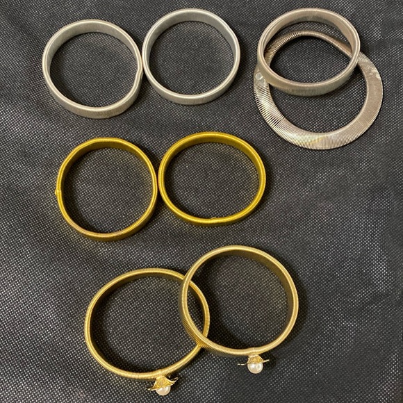 Set of 3 - Shirt Sleeve Holders - Stretchy Metal Armbands - Picture 2 of 6